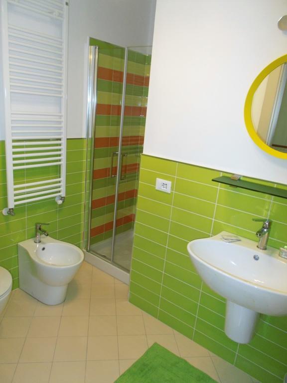 B&B Rossana Καρράρα Δωμάτιο φωτογραφία