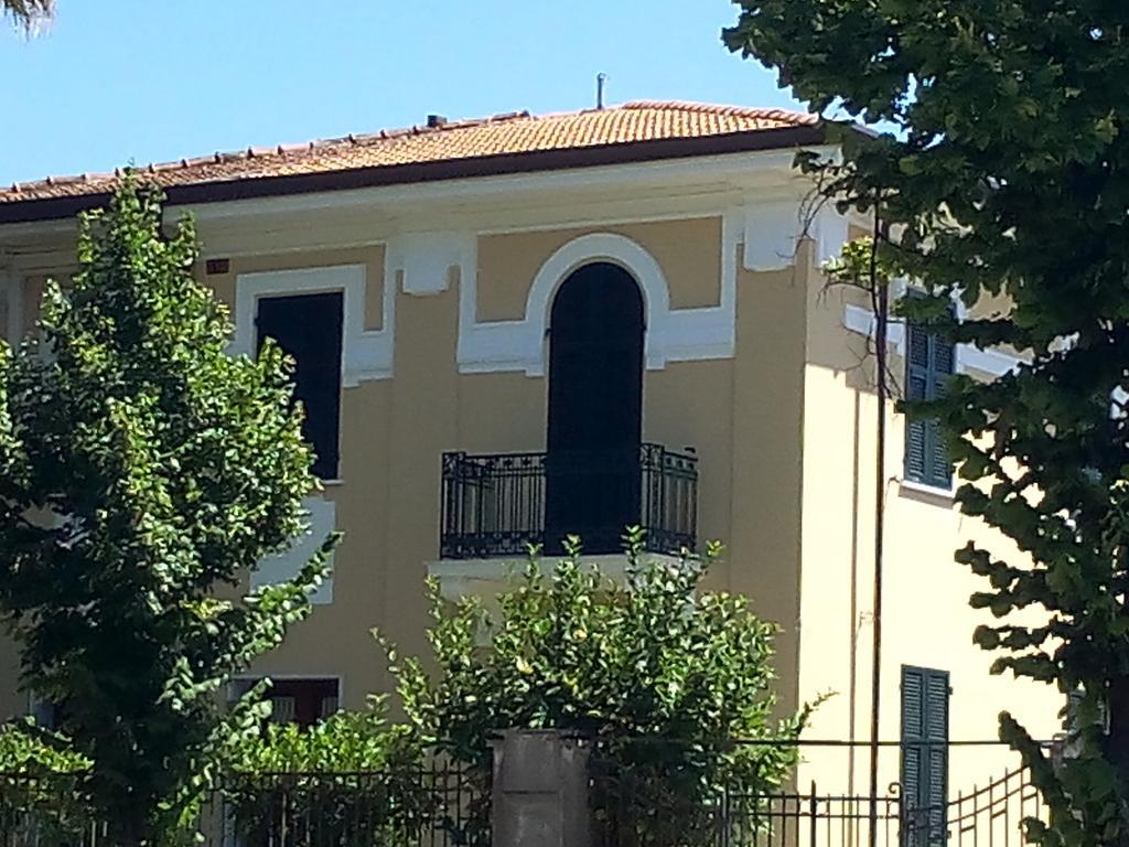B&B Rossana Καρράρα Εξωτερικό φωτογραφία